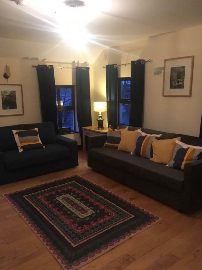 Nanny Quinn'S Apartment Killucan Екстериор снимка